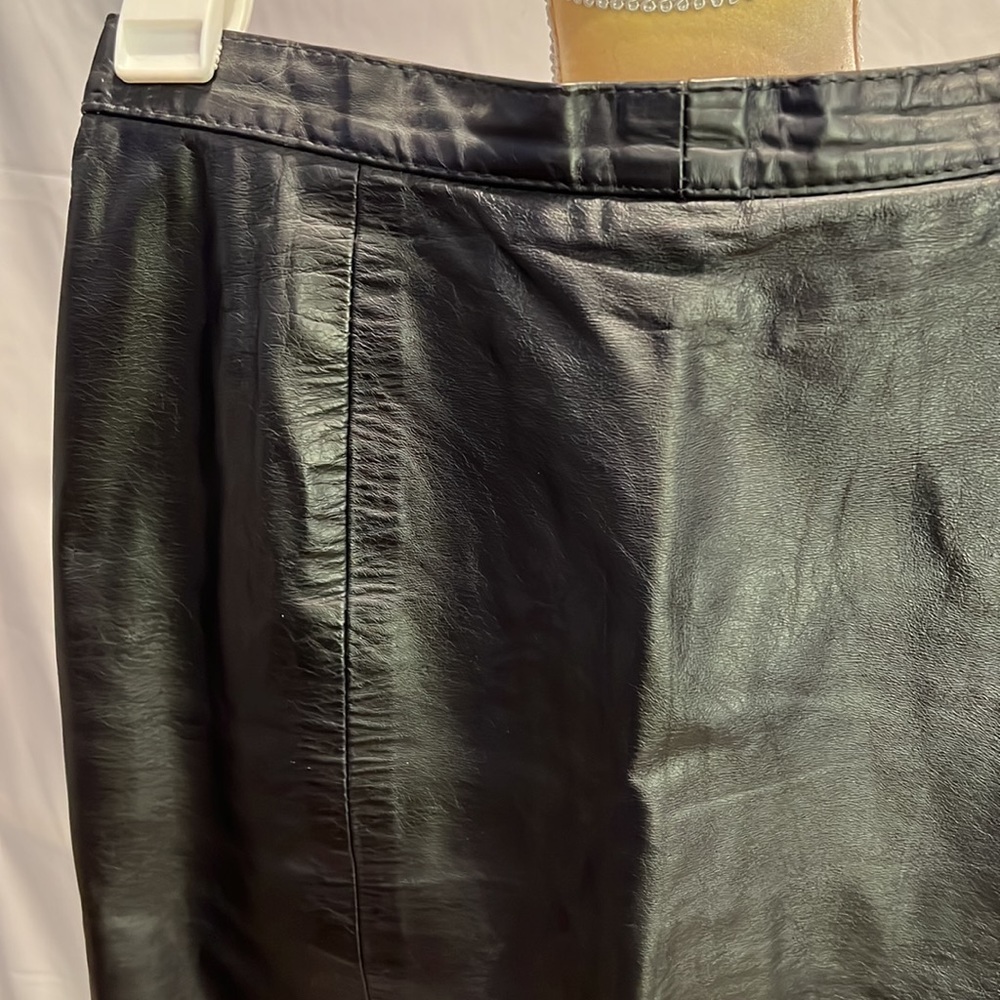 Real Leather Mini Skirt Black 9/10 size 6 8 - Picture 2 of 7